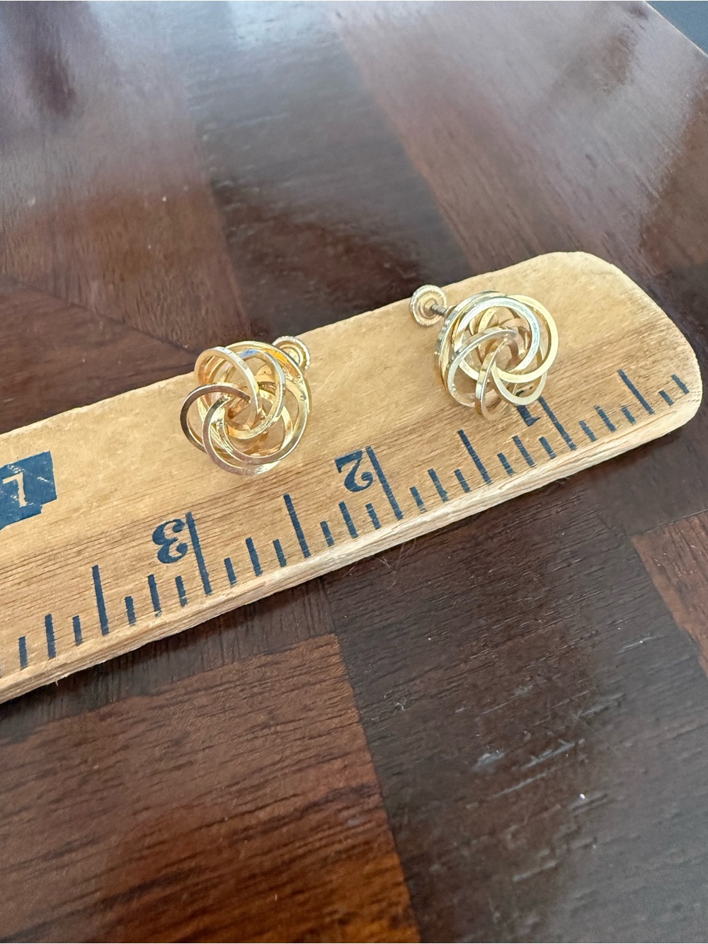 Vintage Gold Tone Earrings